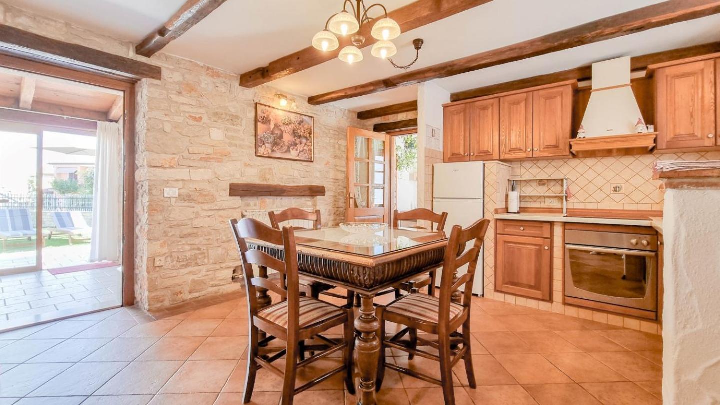 Ariana Villa Novigrad  Bagian luar foto
