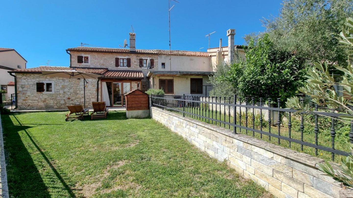 Ariana Villa Novigrad  Bagian luar foto